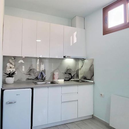 Sunny Guest House Vlorë Εξωτερικό φωτογραφία