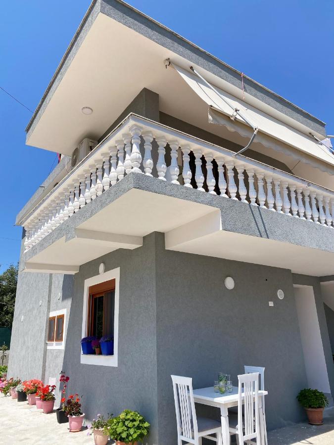 Sunny Guest House Vlorë Εξωτερικό φωτογραφία