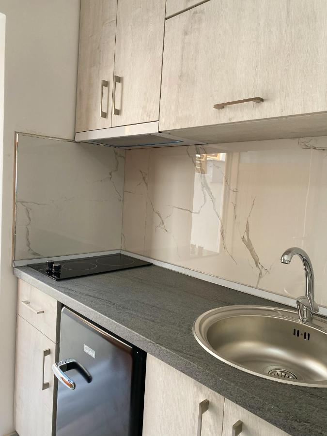 Sunny Guest House Vlorë Εξωτερικό φωτογραφία