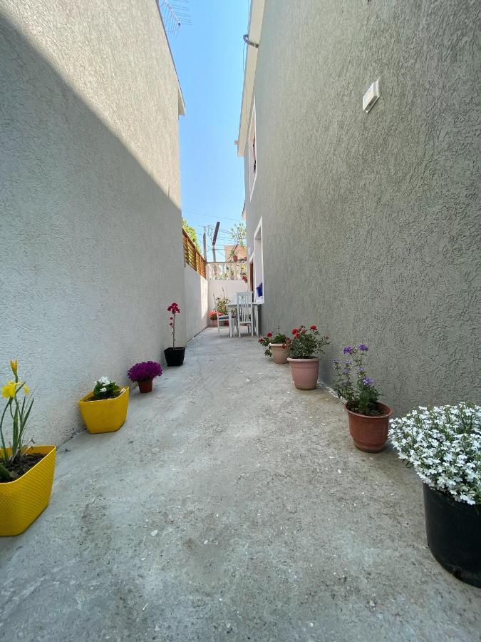 Sunny Guest House Vlorë Εξωτερικό φωτογραφία