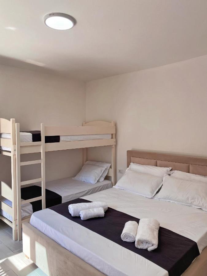 Sunny Guest House Vlorë Εξωτερικό φωτογραφία