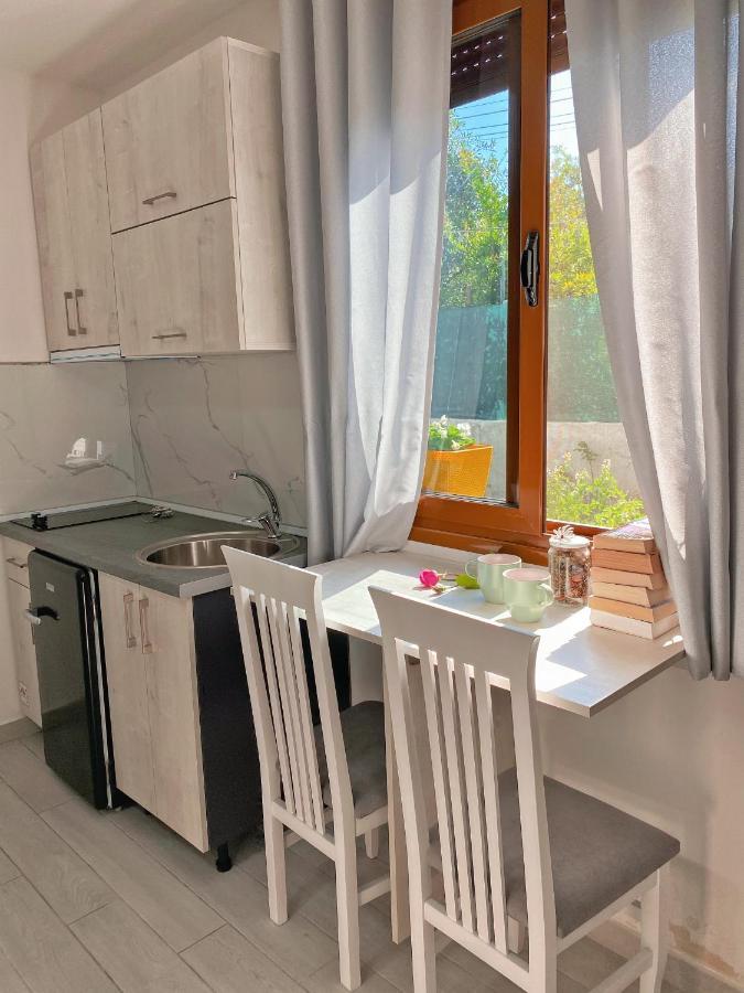 Sunny Guest House Vlorë Εξωτερικό φωτογραφία